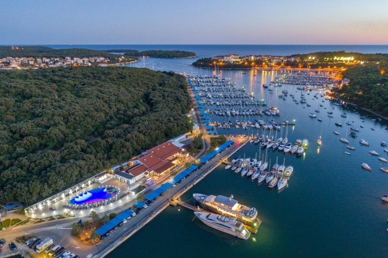 Pula, Marina Veruda (Eol Yachting)
